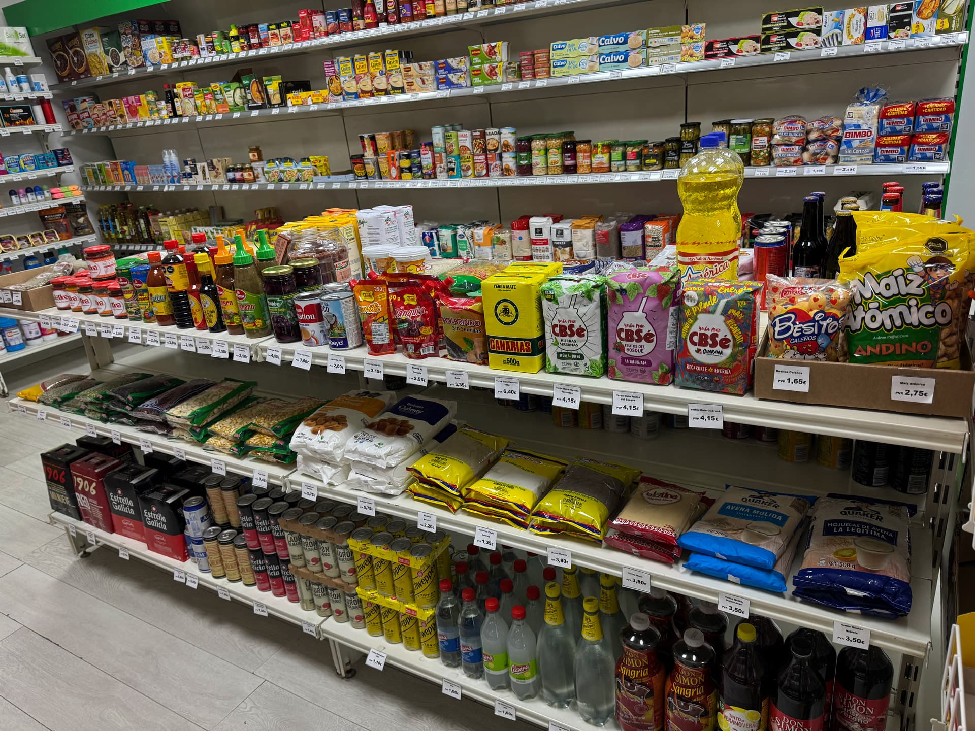 Contactar con Alimentación y Bazar La Estación